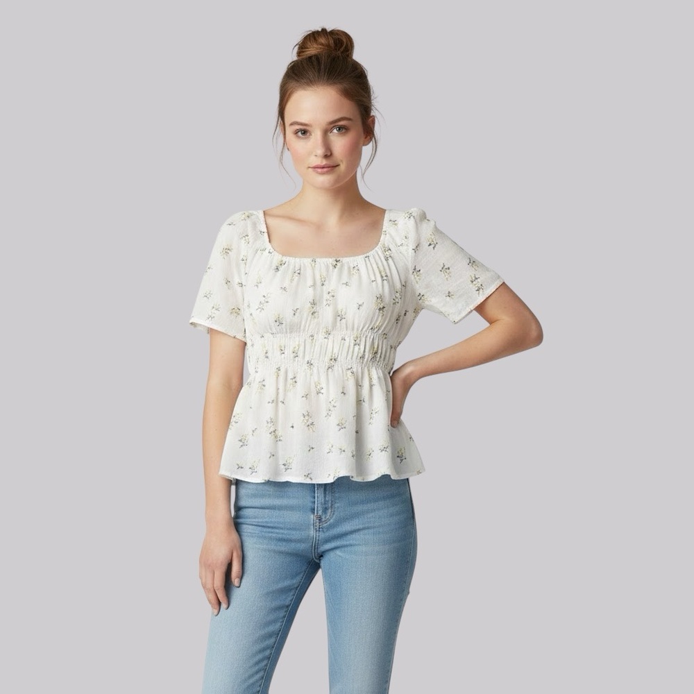 NEW White Floral Short Sleeve Peplum Top